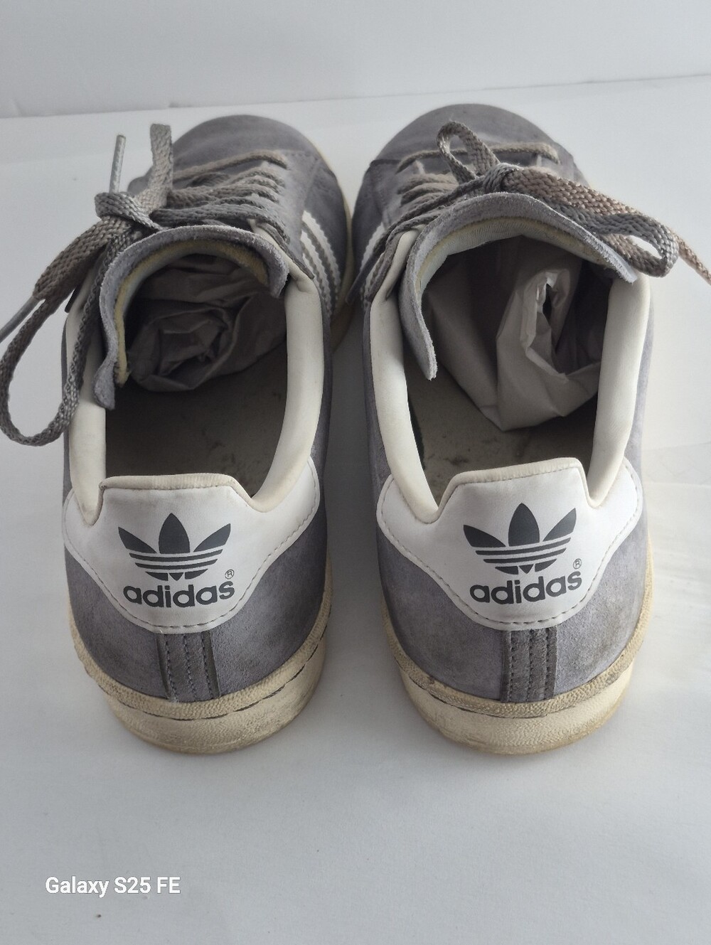 Low-Top Suede Upper Grey Sneakers - Picture 8 of 9